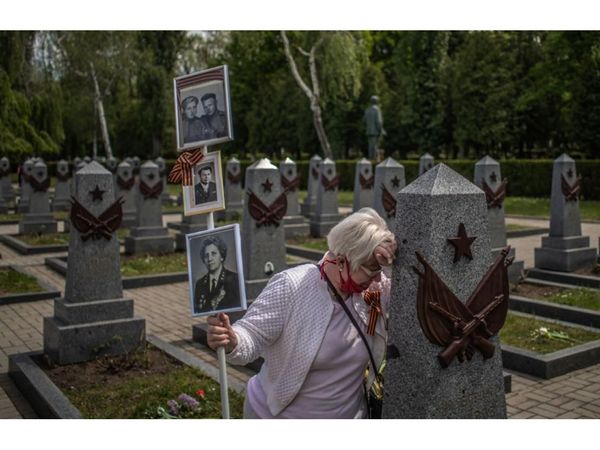 Pandemia resta brillo a festejo por 75 años del fin del nazismo
