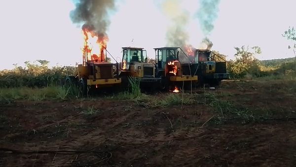 Queman tractores en Yby Yaú y FTC investiga si lo hizo el EPP