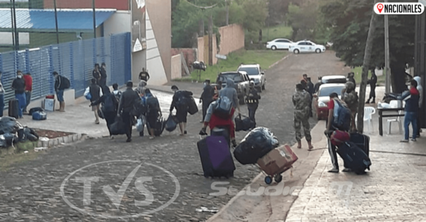 Cuarentena: Tras exitosa negociación, permitieron salida de 14 connacionales en CDE