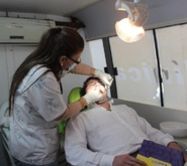 Odontólogos volverán a atender a partir del lunes - Paraguay.com