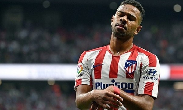 Atlético Madrid inicia entrenamientos sin Renan Lodi