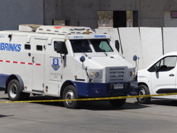 Roban un furgón de caudales en Santiago con casi dos millones de dólares » Ñanduti