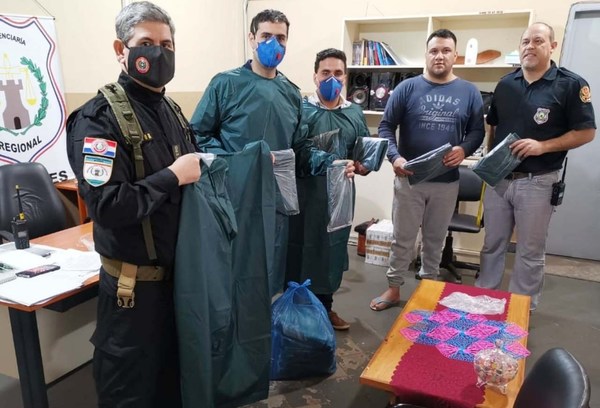 Más de 100 equipos de bioseguridad y 50.000 tapabocas fueron confeccionados en Penitenciaría de Misiones - ADN Paraguayo