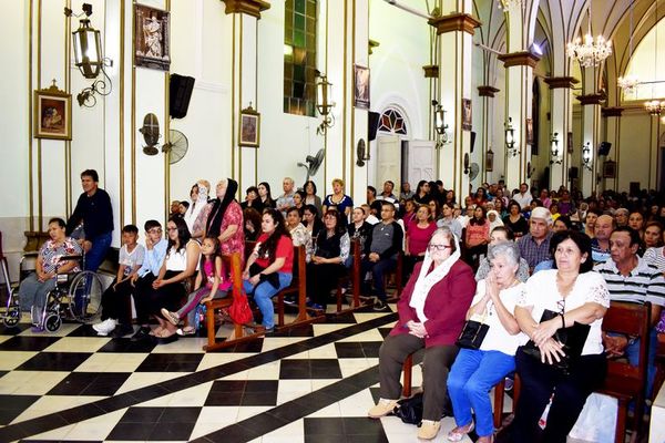 Delinean medidas sanitarias para que vuelvan las celebraciones religiosas - Nacionales - ABC Color