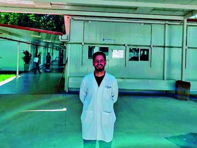 Médico cuenta cómo es enfrentar al coronavirus dentro del hospital
