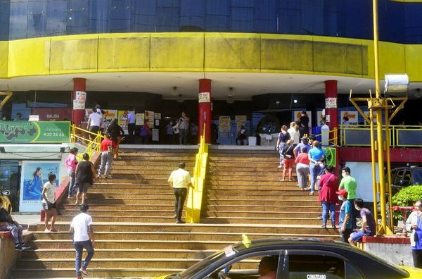 Prestaciones sociales aumentaron 54% - Economía - ABC Color