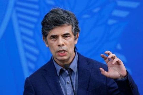 Ministro de Brasil promete dar lo mejor de sí en la "guerra" contra COVID-19 » Ñanduti