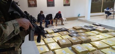 Incautan más de 3.000 kilos de marihuana en Alto Paraná - Paraguay Informa