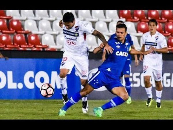 Dos grandes afuera, a manos de paraguayos - Fútbol - ABC Color