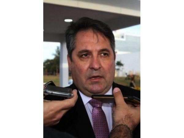 Tienen en la mira a chofer involucrado en negociado con Dinac
