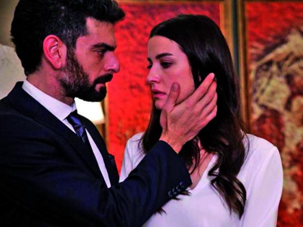 La producción turca Fugitiva llega hoy a las pantallas de Telefuturo