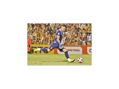 Servio: “Gustavo  me trata como  un hijo”