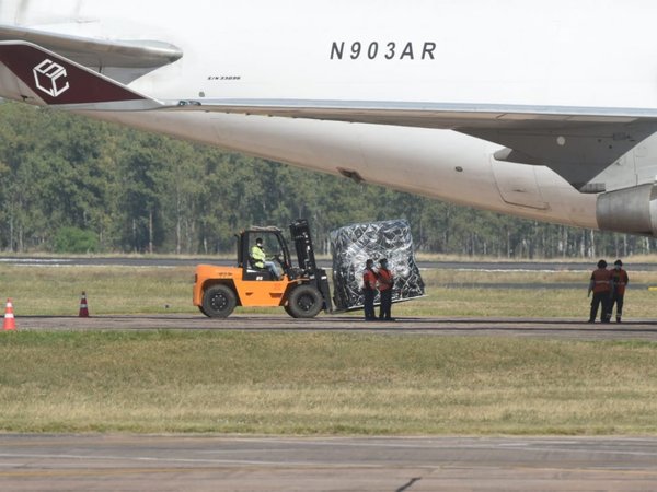 Covid-19: Dos aviones llegarán este lunes con más insumos médicos