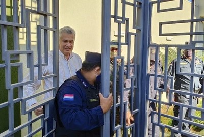 Intendente de PJC cumplirá cuarentena domiciliaria