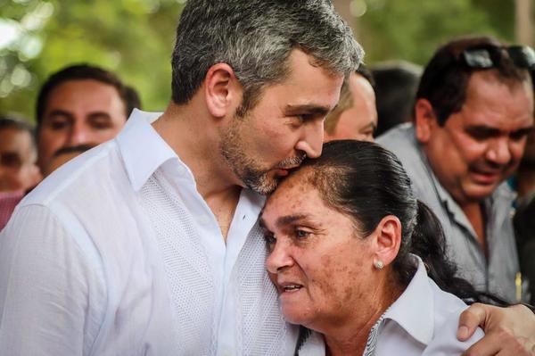 Marito pide quedarse en casa aún por días de la madre y la independencia - El Trueno