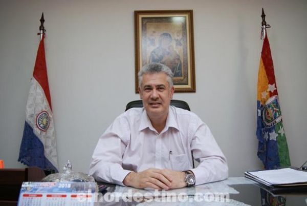 Confirman que Intendente Acevedo cumplirá cuarentena en un Hotel