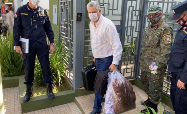 Intendente de PJC hará cuarentena en destacamento militar