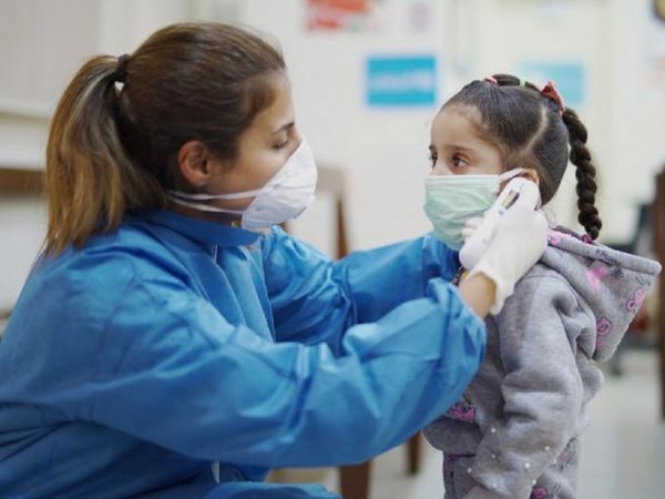 Nuevos detalles sobre complicaciones de Covid-19 en niños