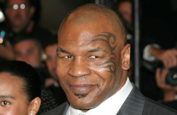 El día que Mike Tyson estuvo a punto de golpear a Michael Jordan - SNT
