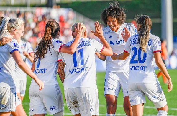 El Lyon femenino, campeón francés - Fútbol - ABC Color