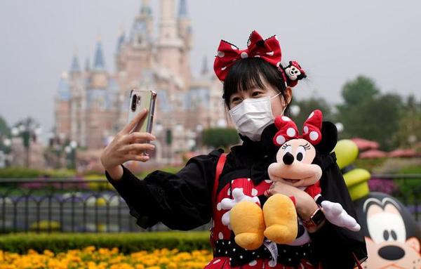 Disneyland de Shanghái volvió a abrir sus puertas