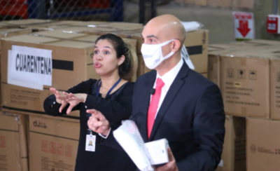 HOY / Avión carguero arriba al país con insumos para personal de blanco