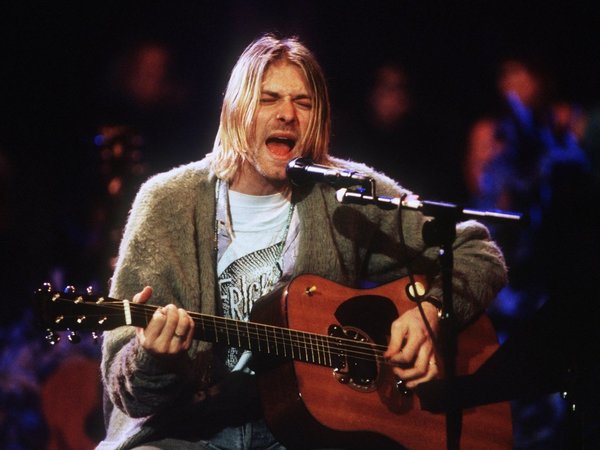 La guitarra de Kurt Cobain en Unplugged, de Nirvana, a subasta