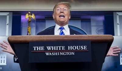 HOY / La Casa Blanca exige llevar tapabocas a sus empleados, pero no al presidente Trump