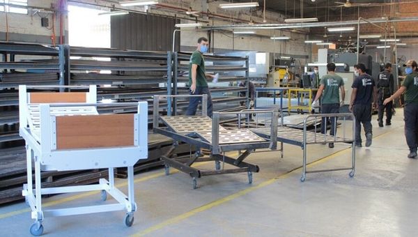 Sector metalúrgico está listo para fabricar 100 camas hospitalarias por día
