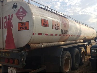 Pilar: Incautan 34.000 litros de combustible de contrabando