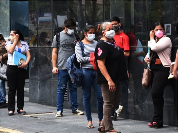 Marito pide que solo se envíen rosas a las madres en su día