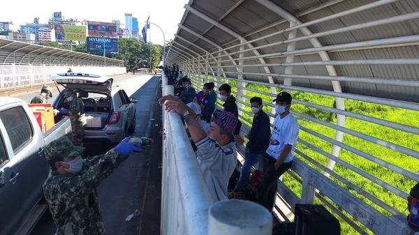 Unos 3.500 paraguayos quieren retornar al país - Nacionales - ABC Color