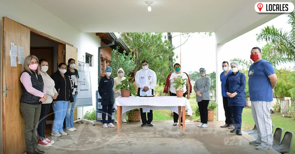 Destacan la labor de los héroes de blanco en San Juan del Paraná