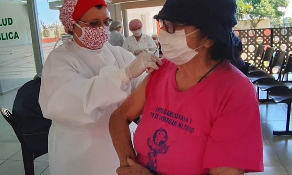 Vacunas contra influenza siguen disponibles