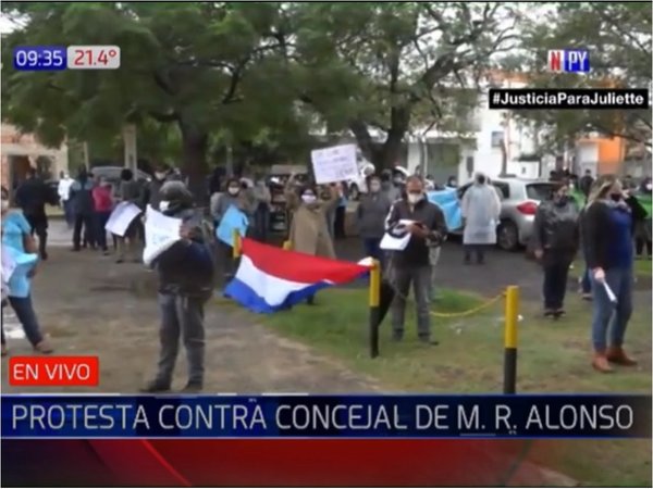 Ediles de Mariano Roque Alonso "salvan" a Walberto Zárate