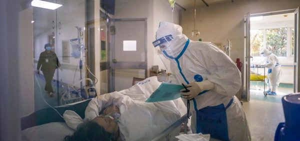 Sistema de salud de Santiago de Chile casi al límite
