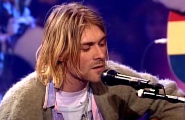 Subastan guitarra que utilizó Kurt Cobain en la presentación del disco 'Unplugged' - C9N