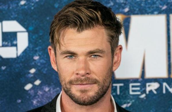 Chris Hemsworth publica fotos con su madre y sus fans no pueden creer lo joven que luce - C9N