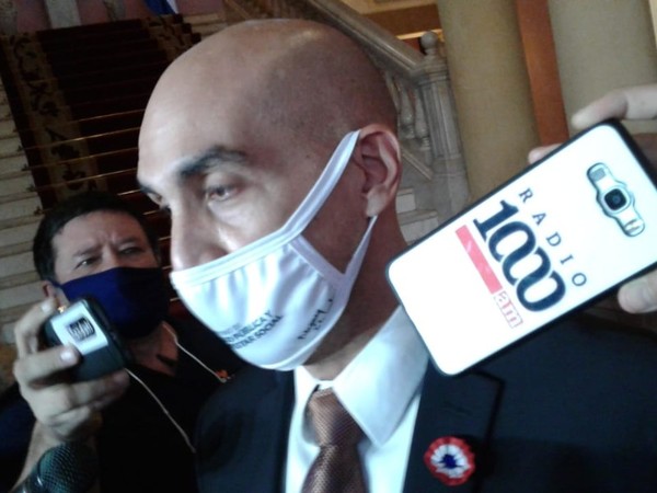 Insumos médicos y equipos de bioseguridad que llegaron al país deberán ser verificados, dice ministro