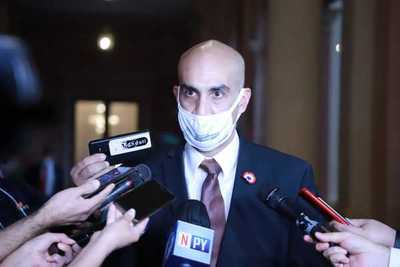 Mazzoleni sobre la carga de insumos: No se puede hacer un juicio de valor hasta que no estén en la Dirección de Insumos » Ñanduti