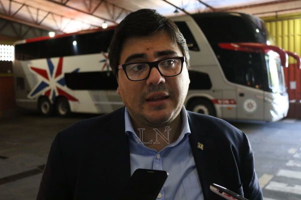 Garantizan servicio de transporte durante los días feriados en el Área Metropolitana