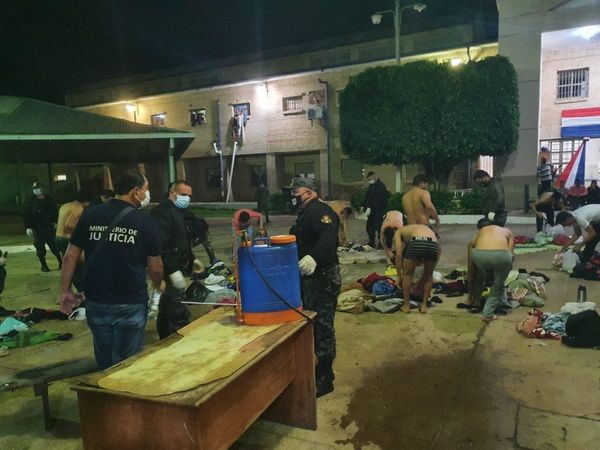 Disgusto en cárcel de Concepción tras la llegada de 30 reclusos