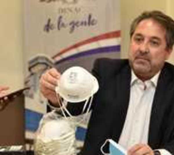 Arresto domiciliario para proveedores de tapabocas en caso Dinac - Paraguay.com