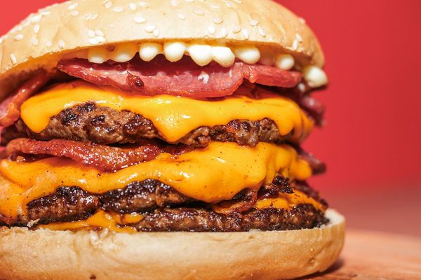 American Burger celebra su aniversario con el 1er 3x1 de hamburguesas