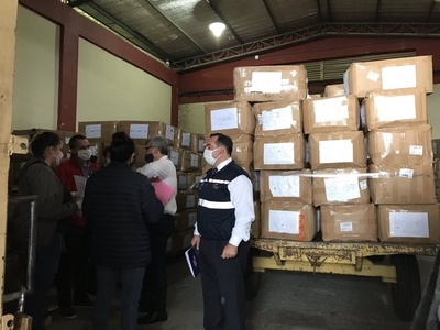 Eurotec e Imedic entregaron 98.000 trajes biosanitarios y 280.000 tapabocas. Faltan 62.000 de los primeros y 7.490.000 de los últimos - ADN Paraguayo
