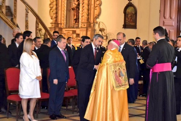 Abdo rechaza ir a Tedeum y sugiere a cúpula católica desactivar la aglomeración - ADN Paraguayo