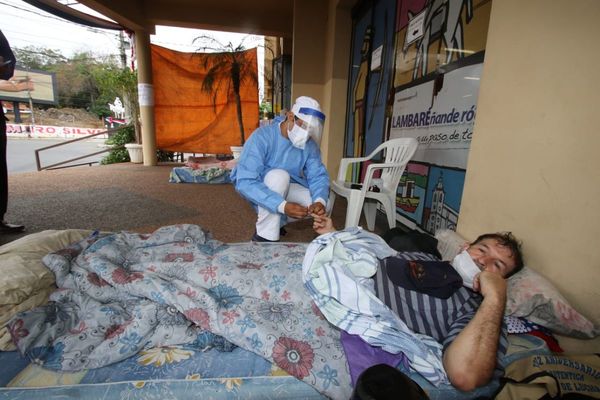 Con huelga de hambre reclaman 150 despidos en Municipalidad de Lambaré