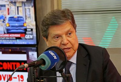 Acevedo destaca cumplimiento de cuarentena inteligente “estoy satisfecho”