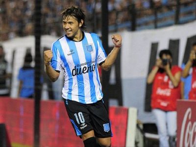 ¡Qué viva el fútbol, paraguayo! Racing recuerda un lujo de Óscar Romero