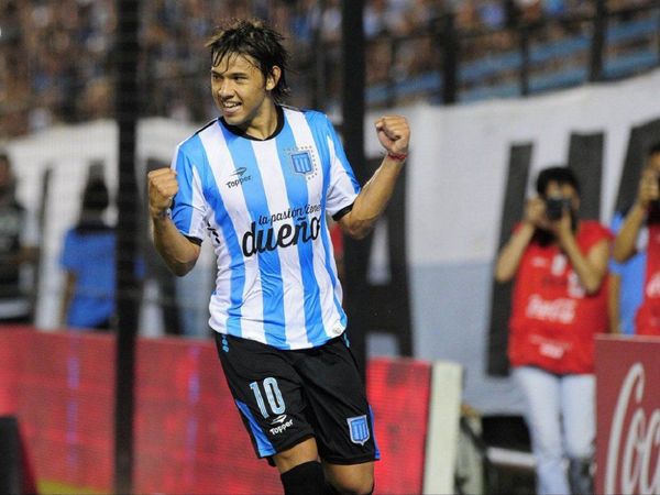 ¡Qué viva el fútbol, paraguayo! Racing recuerda un lujo de Óscar Romero